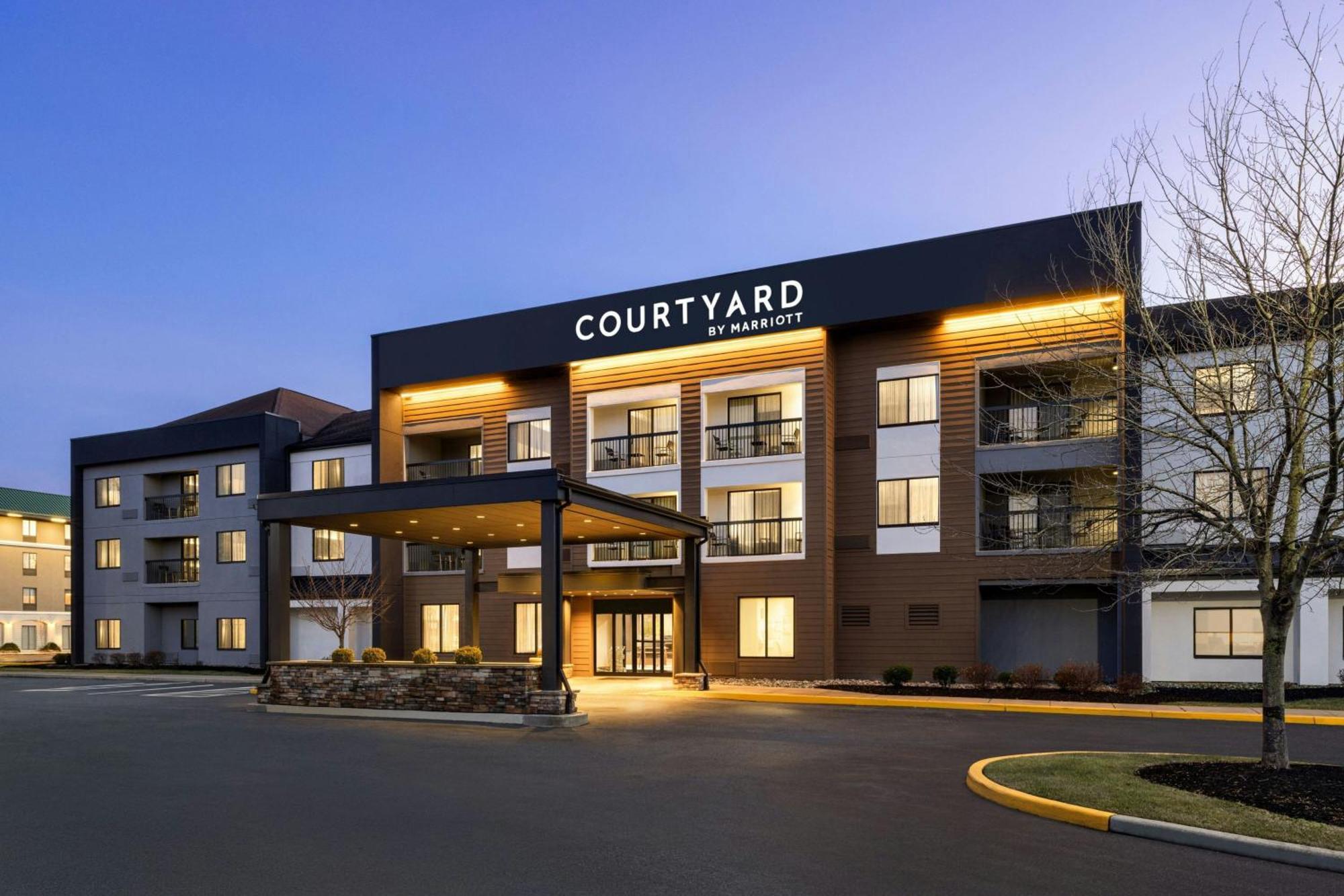 Courtyard Wilmington Brandywine Hotel Exterior photo